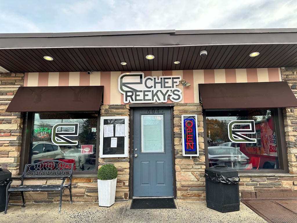 Chef Reeky’s Cafe & Juice Bar