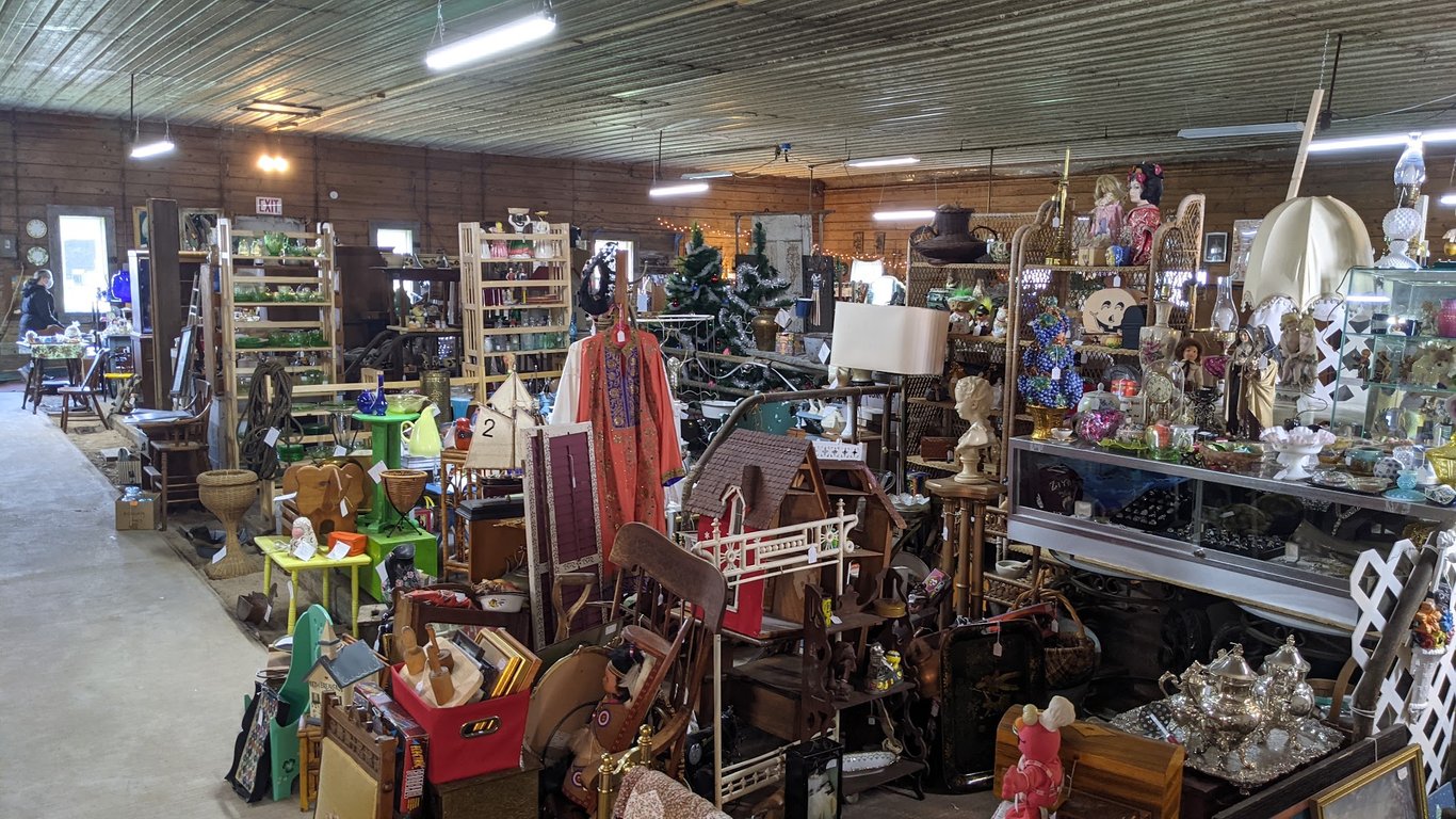The Bull Farm Antiques