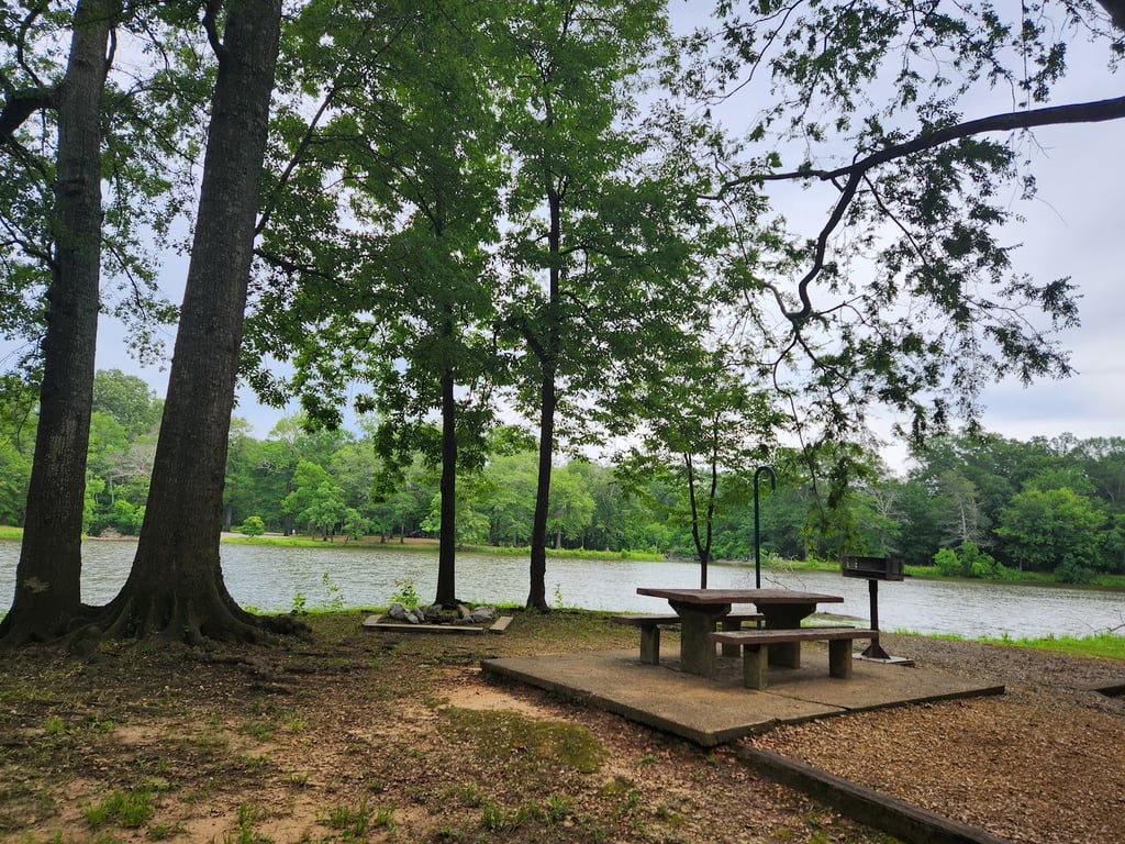 LeFleur’s Bluff State Park Mayes Lake