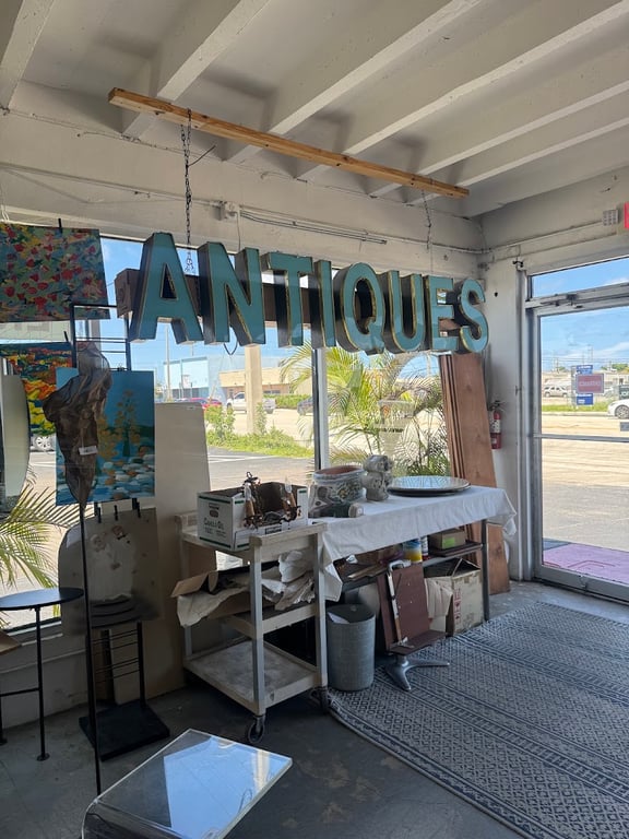Jasper Kane Vintage Furniture & Decor