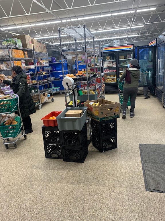 Harvest from the Heart – Food Distribution Center