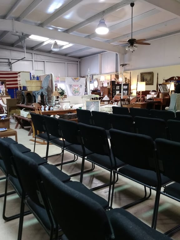 Photo of B & H Auction