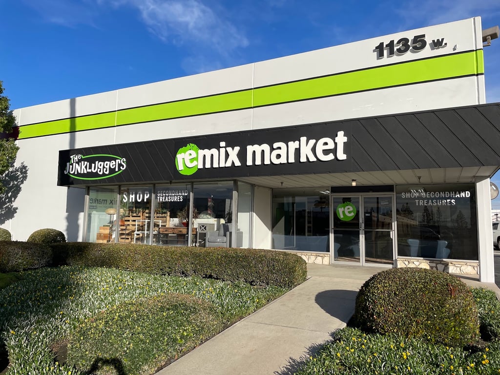 Remix Market Orange