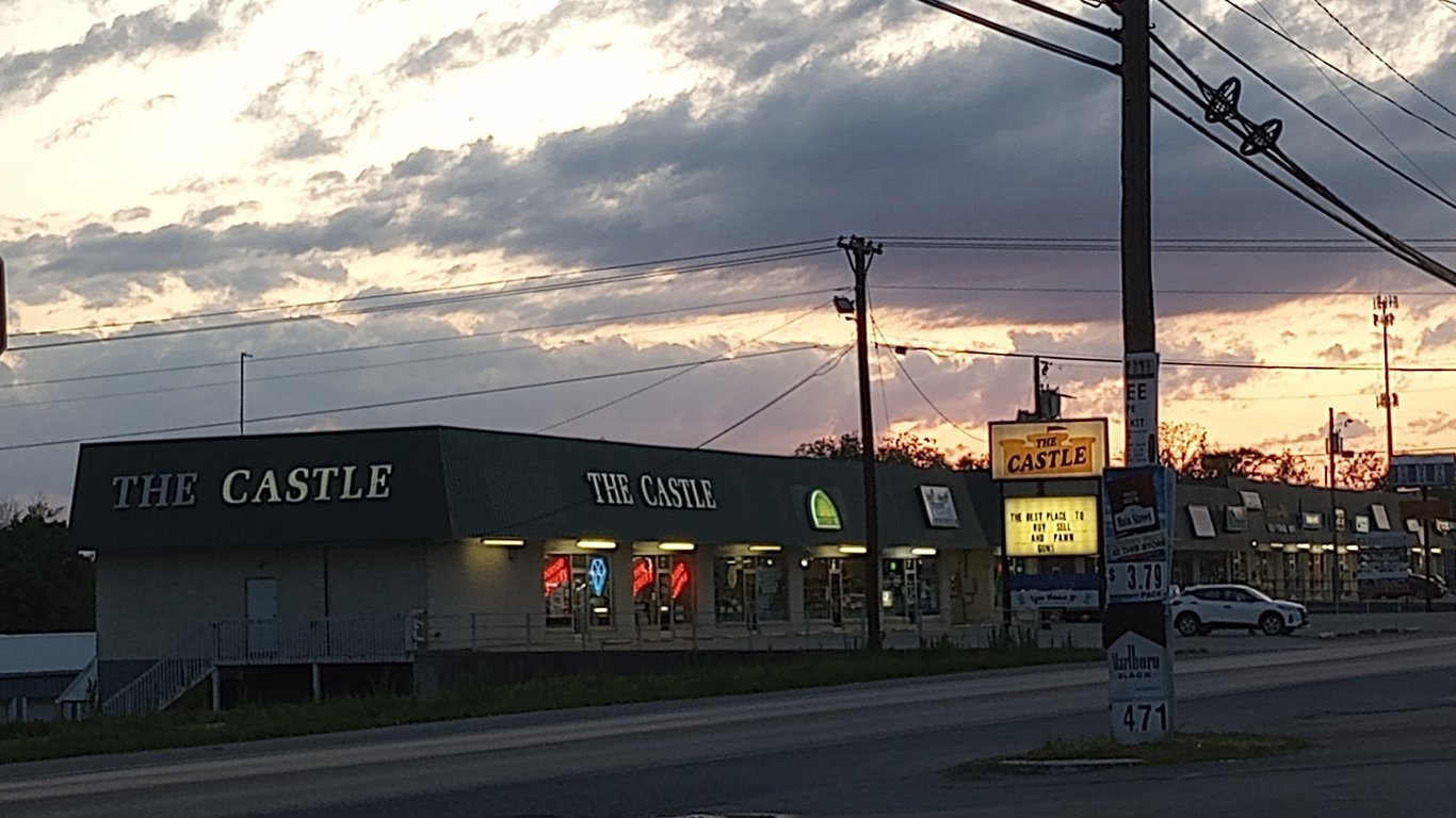 Photo of The Castle Jewelry and Pawn of Richmond