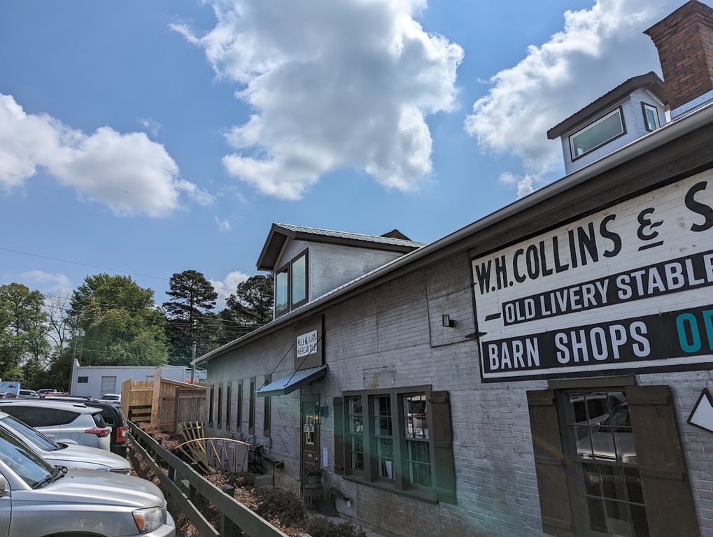 Mule Barn Mercantile