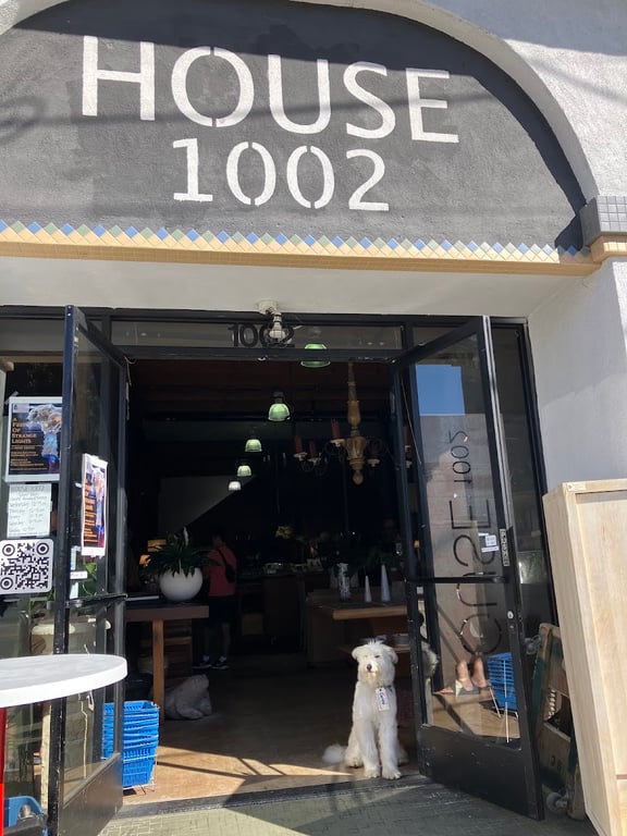 House 1002