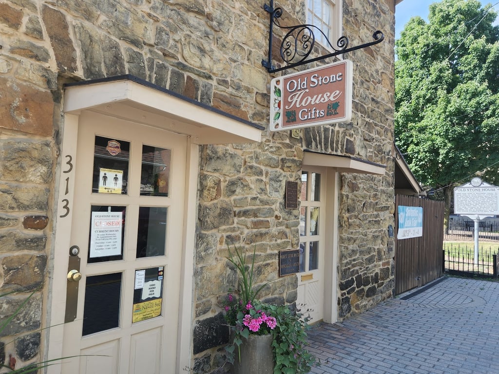Old Stone House