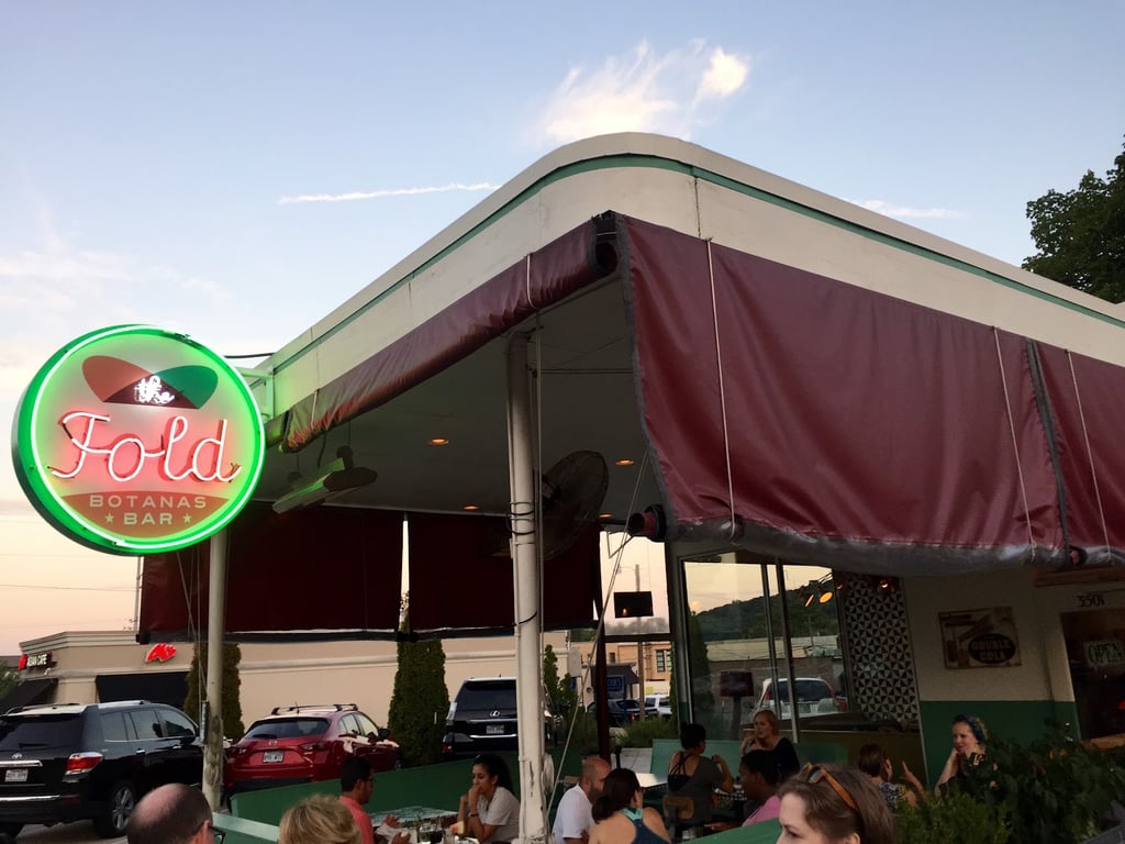The Fold | Botanas & Bar