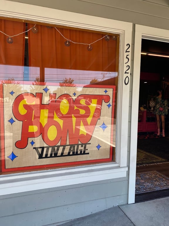 Ghost pony vintage