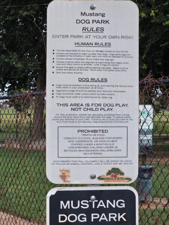 Mustang Dog Park