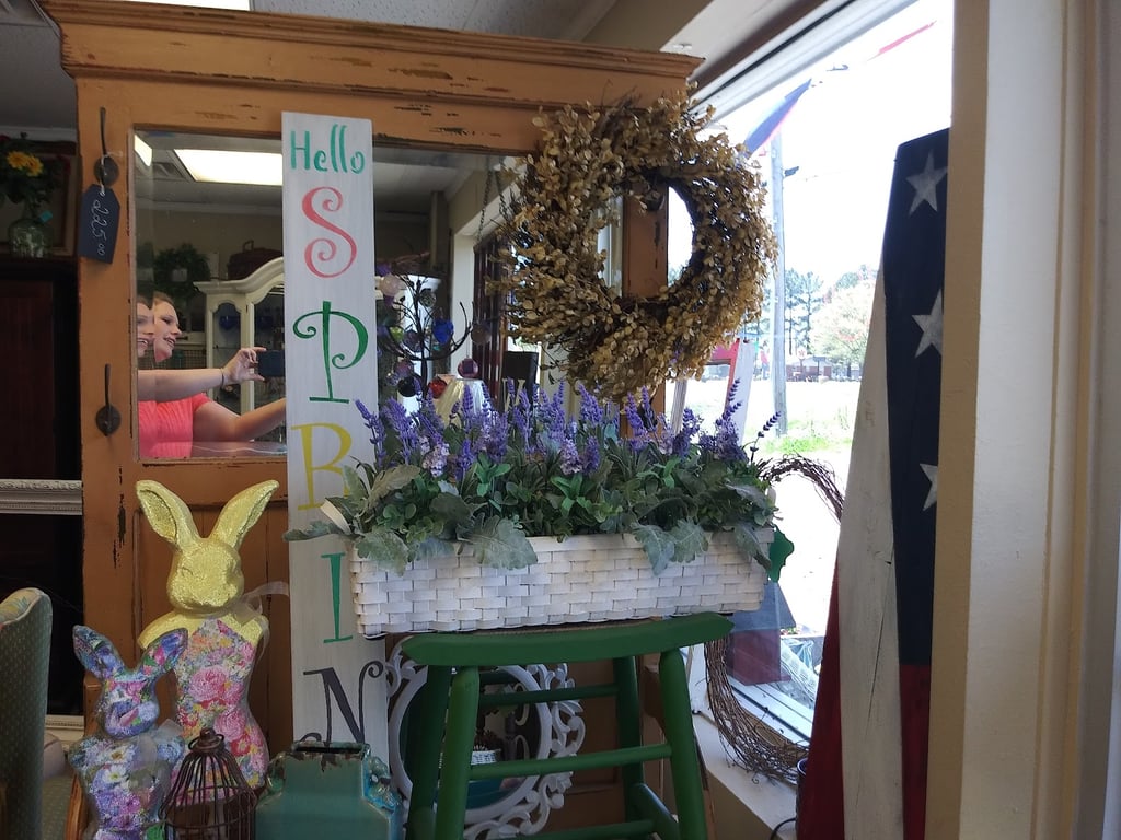 Angels Landing Flea Market