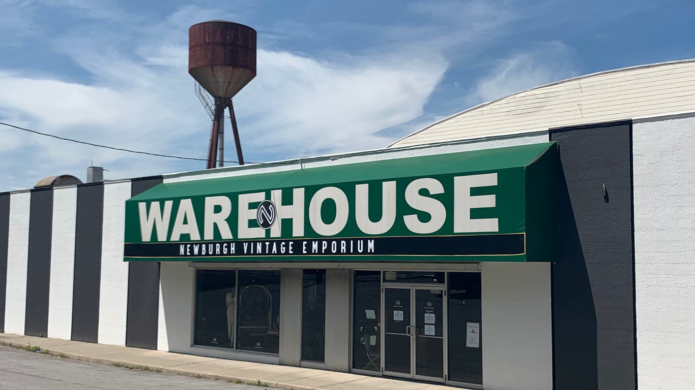 Newburgh Vintage Emporium Ware-House