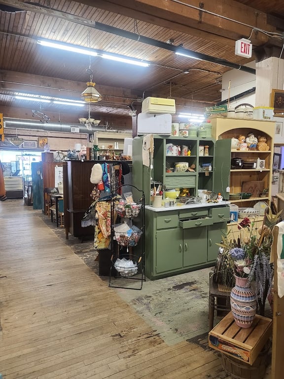 Bismarck Antique Mall