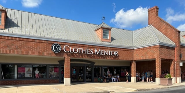 Clothes Mentor Brookfield, WI