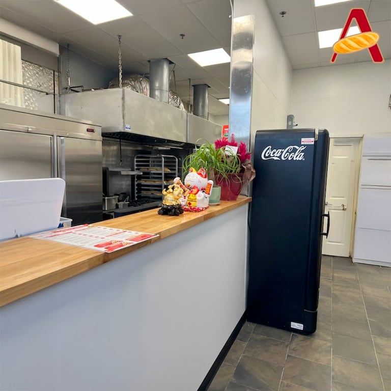 Annie’s Vietnamese Sandwiches Shop
