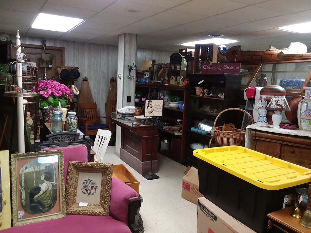Sandy’s Timeless Treasures