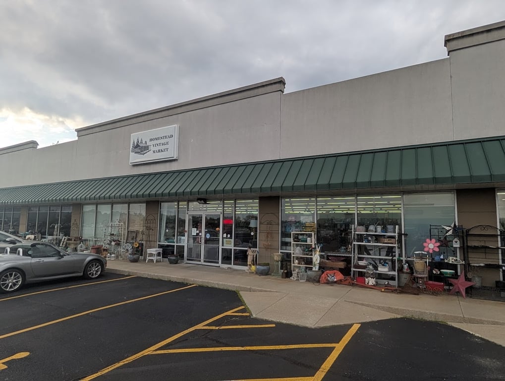 Homestead Vintage Market