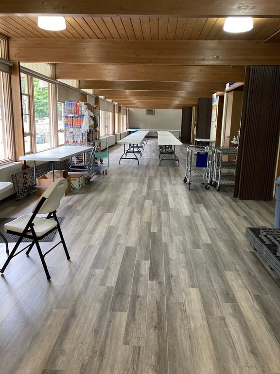 Helping Hands Food Pantry (of Community Presbyterian Church)