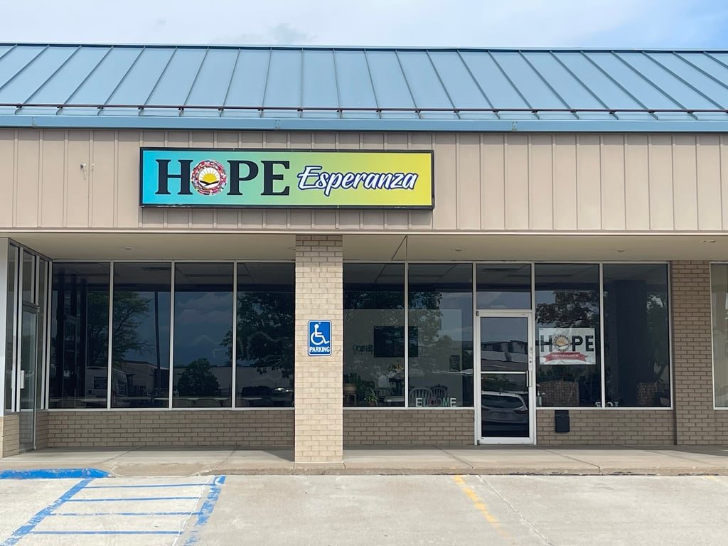 HOPE- Esperanza
