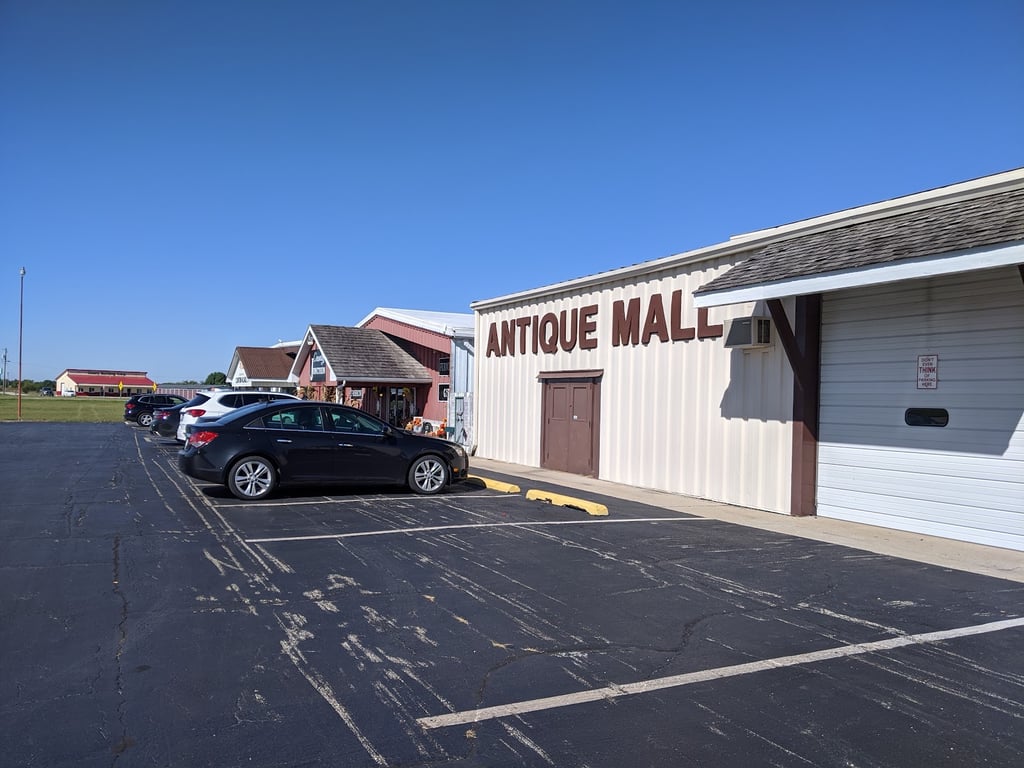 Clinton Antique Mall