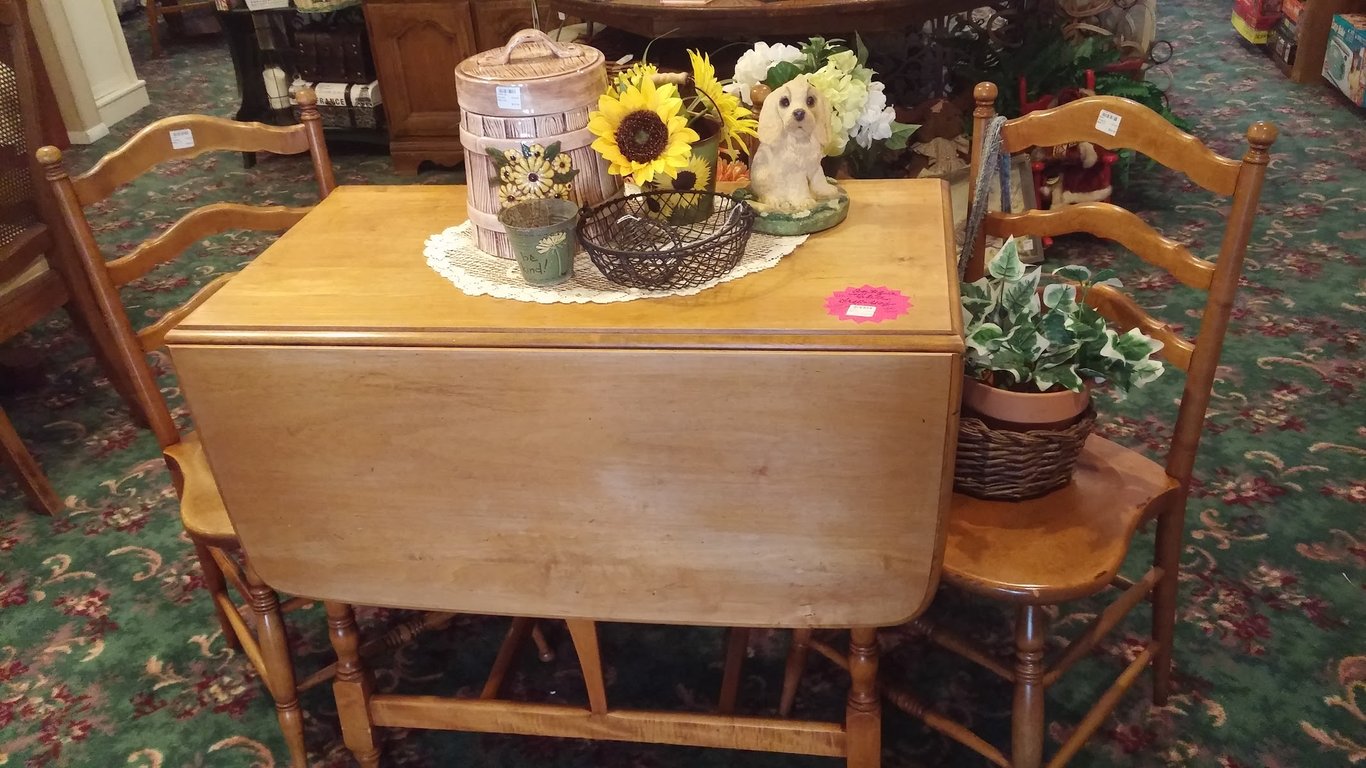 Photo of 2 Sisters Resale N’ Gifts