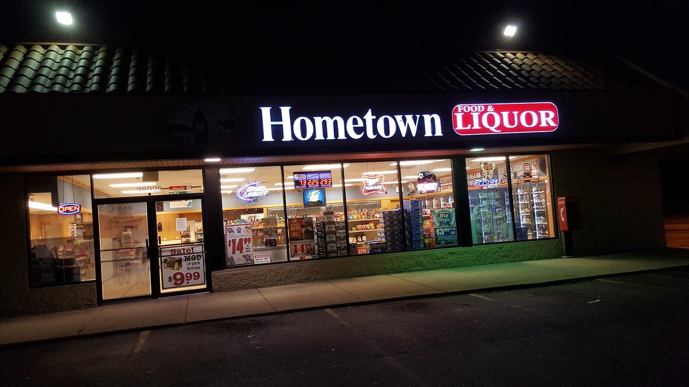 Hometown Food & Liquor