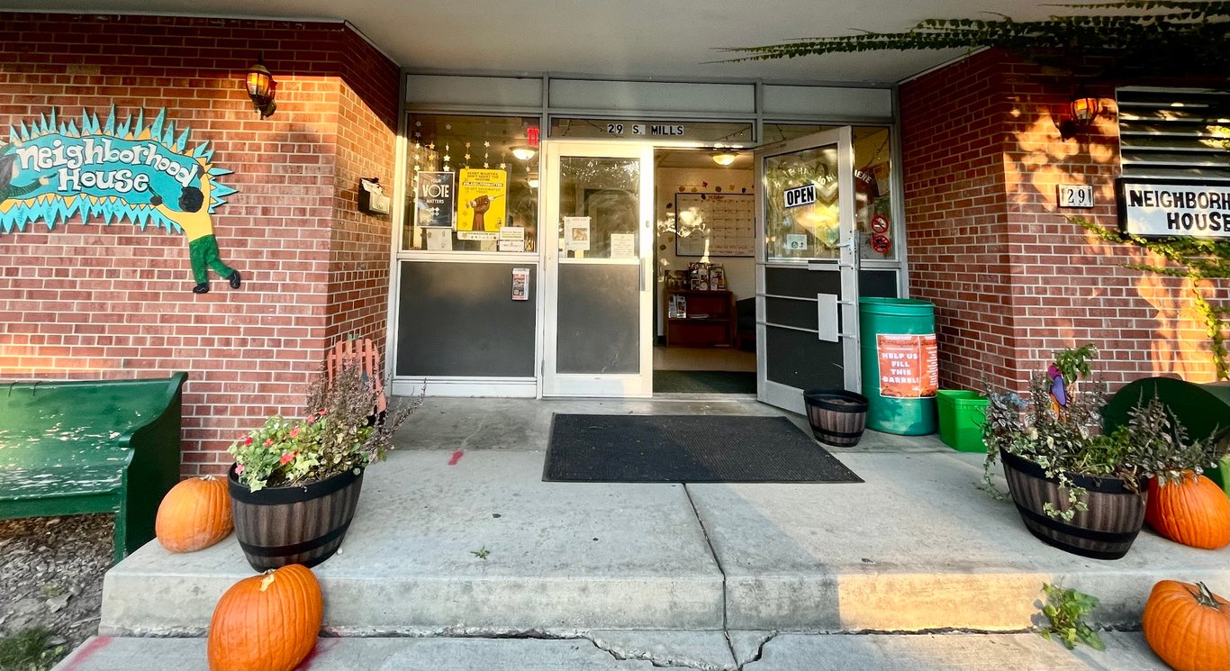 Neighborhood House Food Pantry