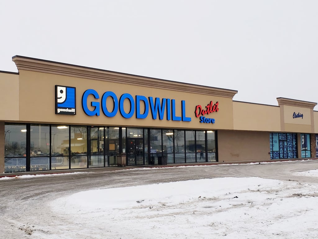 Goodwill of Central Iowa – Outlet