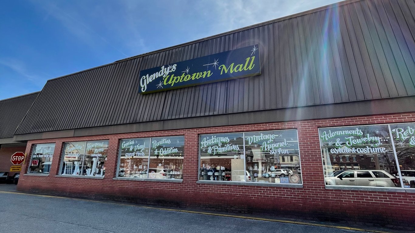 Glendy’s Uptown Mall