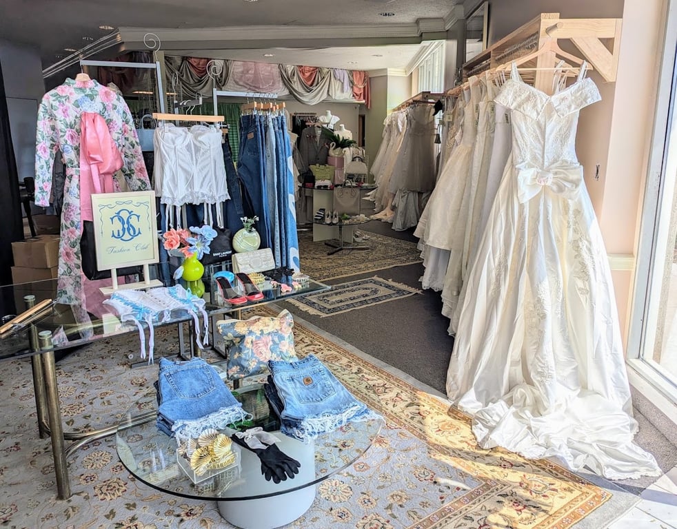 Fashion Club Bridal and Vintage