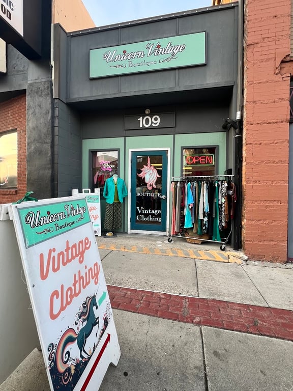 Unicorn Vintage Boutique