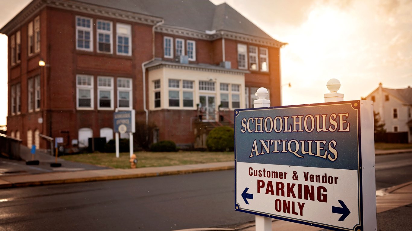 Photo of Schoolhouse Antiques