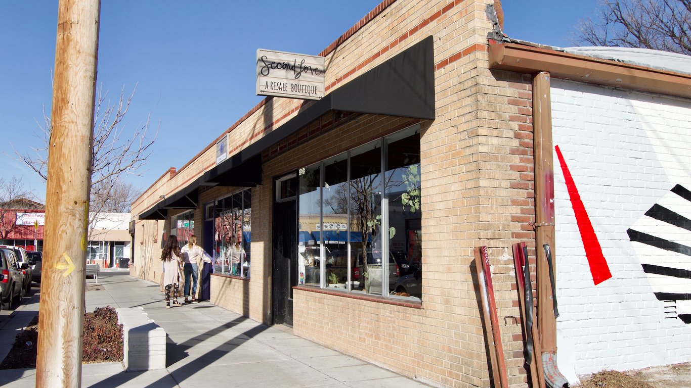 SecondLove Tennyson – A Resale Boutique