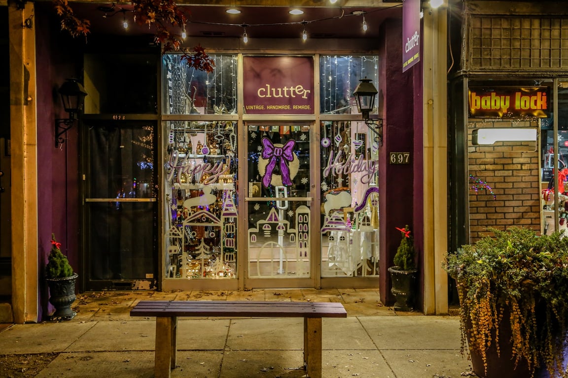 Clutter Vintage