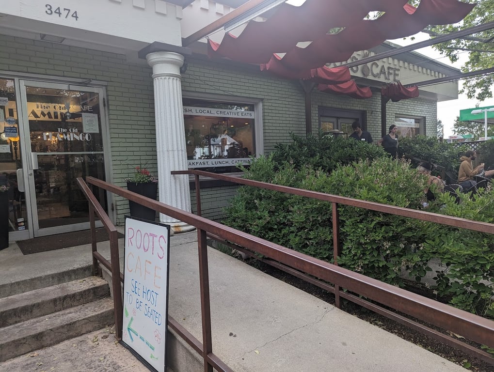 Roots Cafe