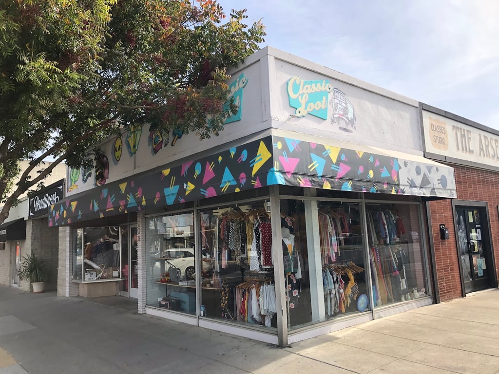 CLASSIC LOOT SECOND HAND SHOP – BUY, SELL & TRADE