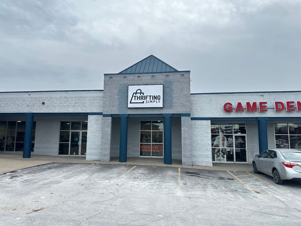 Thrifting Simply