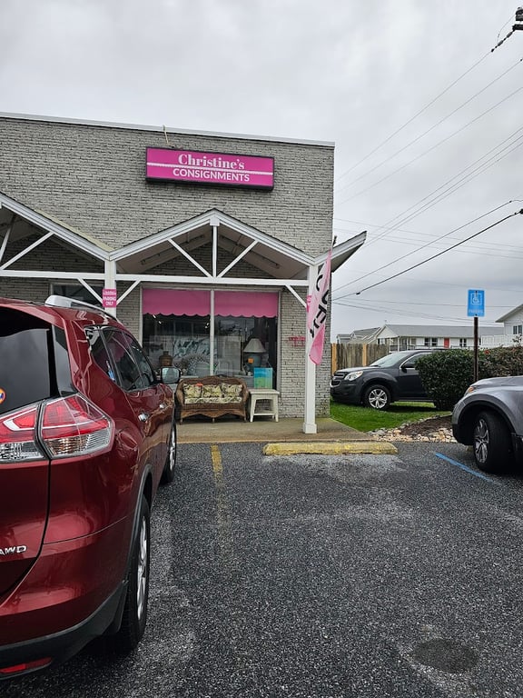Christine’s Consignments