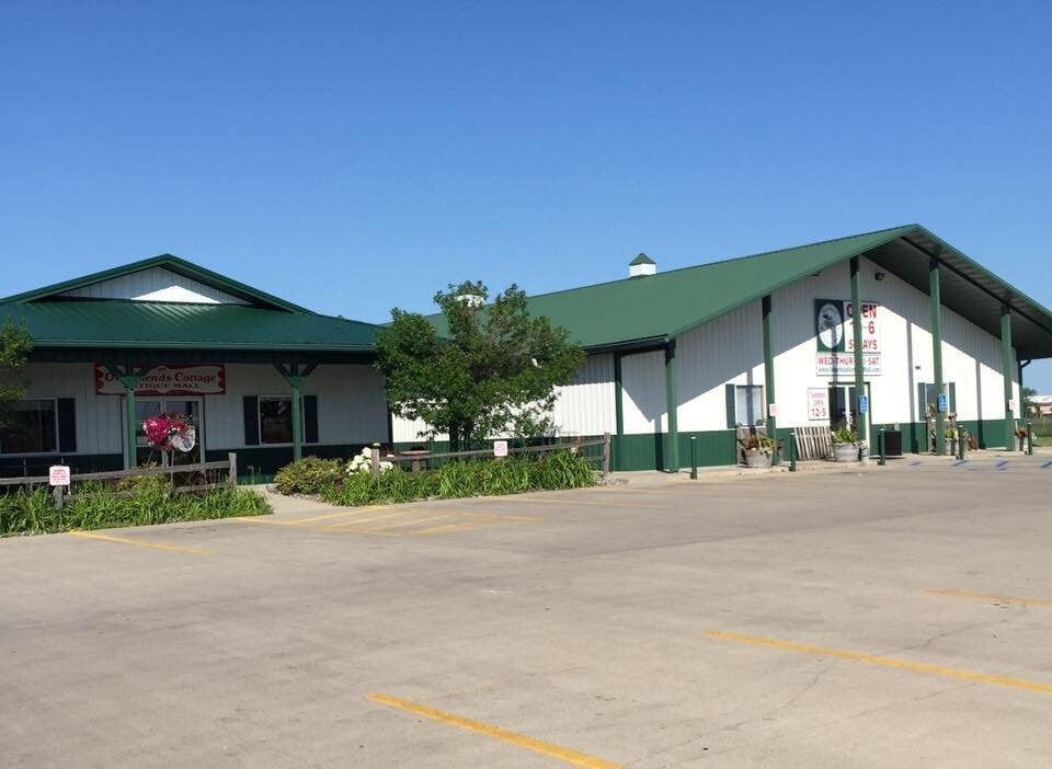 Photo of Moorhead Antique Mall