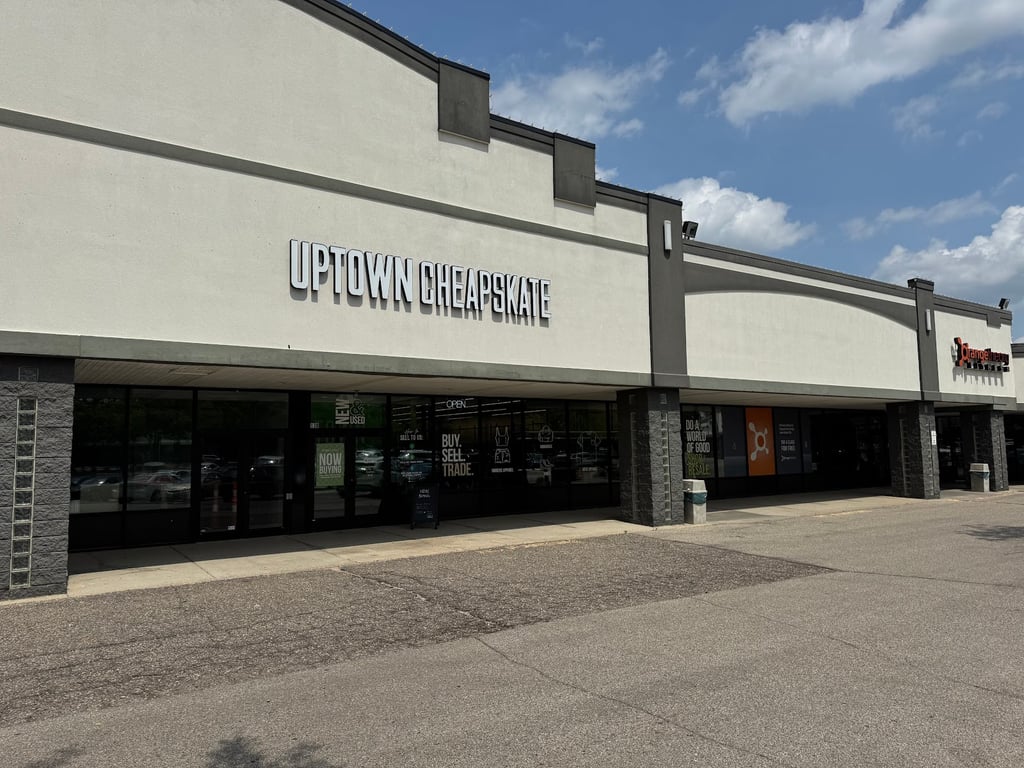 Uptown Cheapskate Lansing