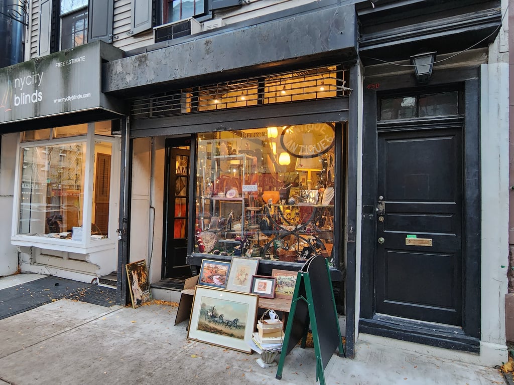 Martine’s Antiques