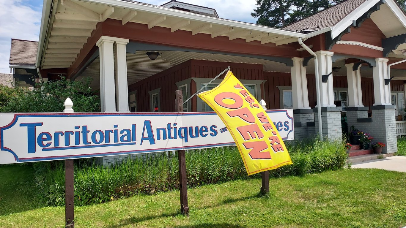 Territorial Antiques & Uniques