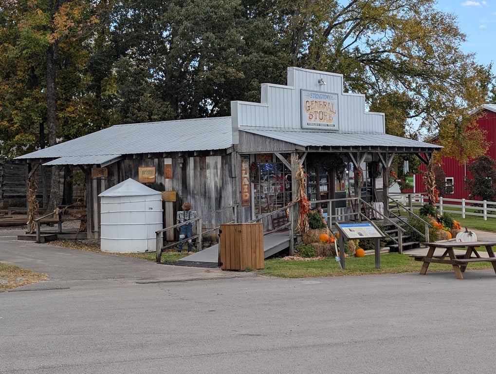 Photo of Fiddlers Grove Historic Village