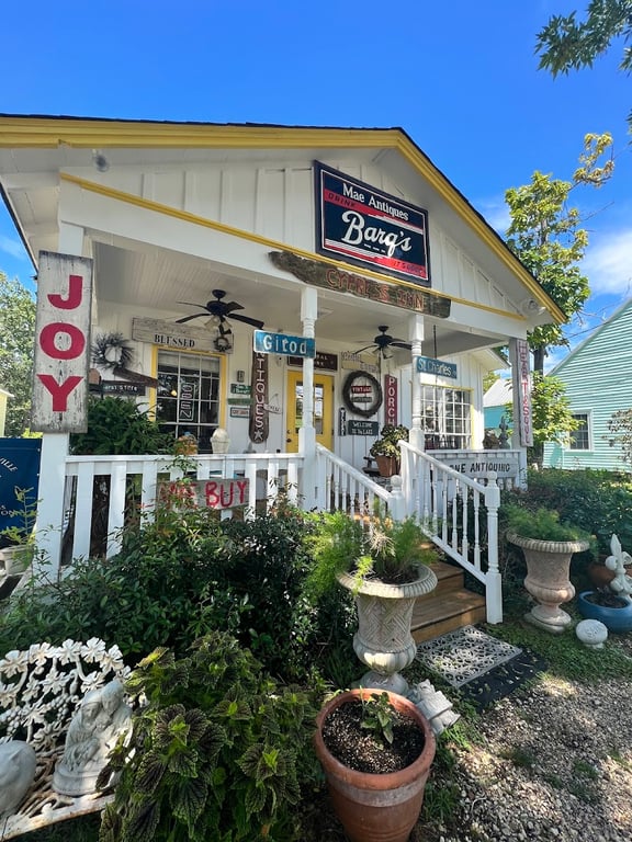 Photo of Mae Antiques and Collectibles