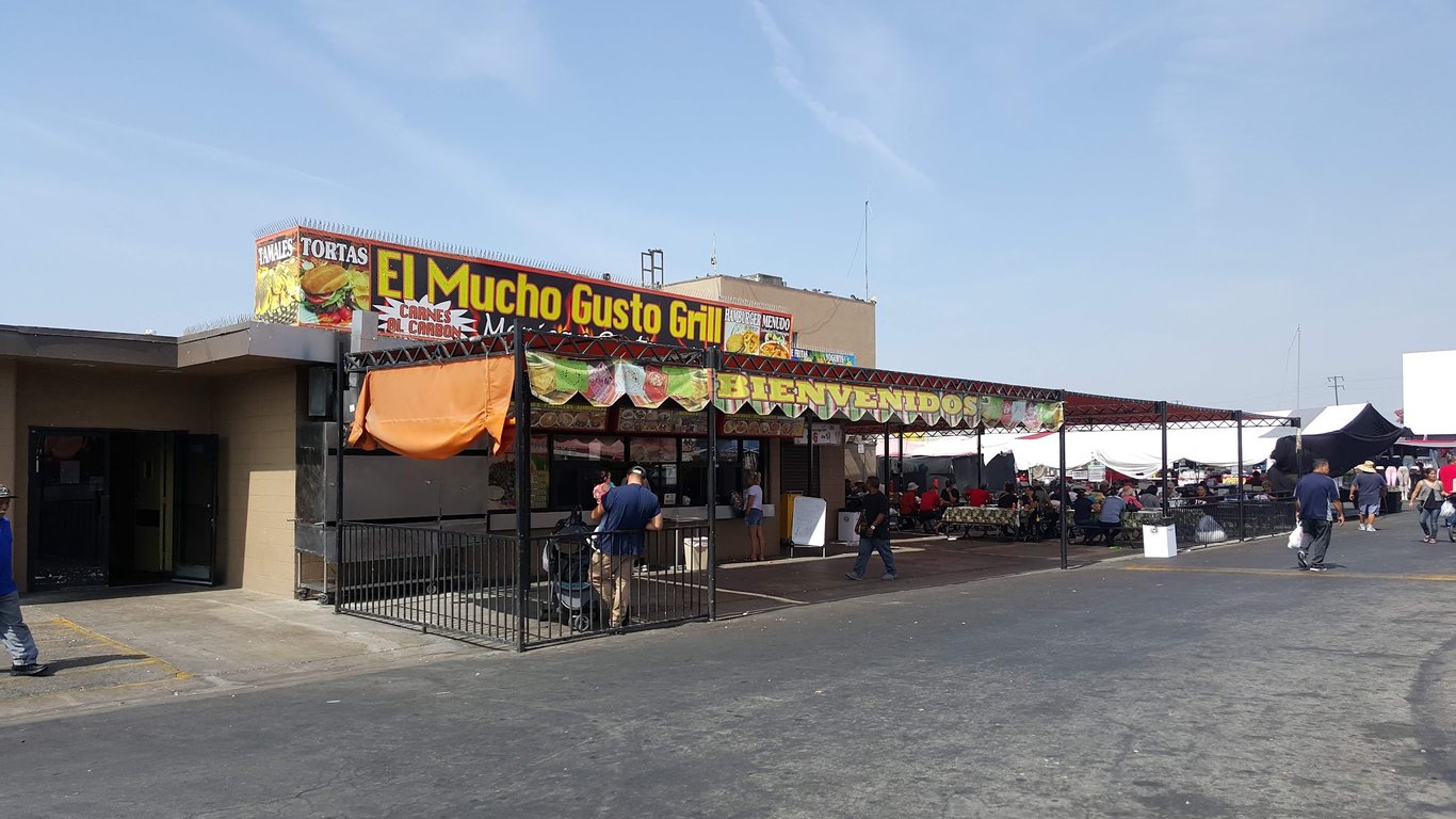 Vineland Swapmeet