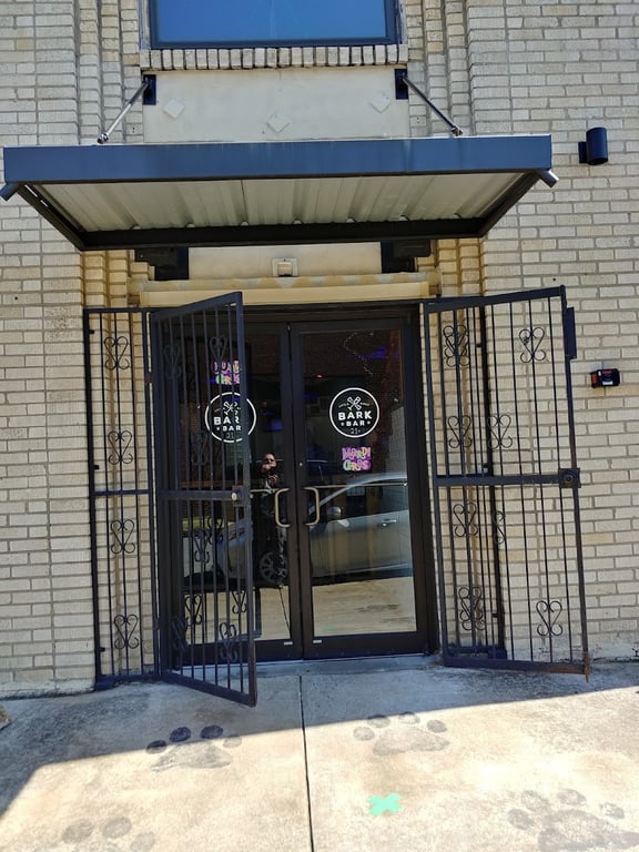 Bark Bar & Grille