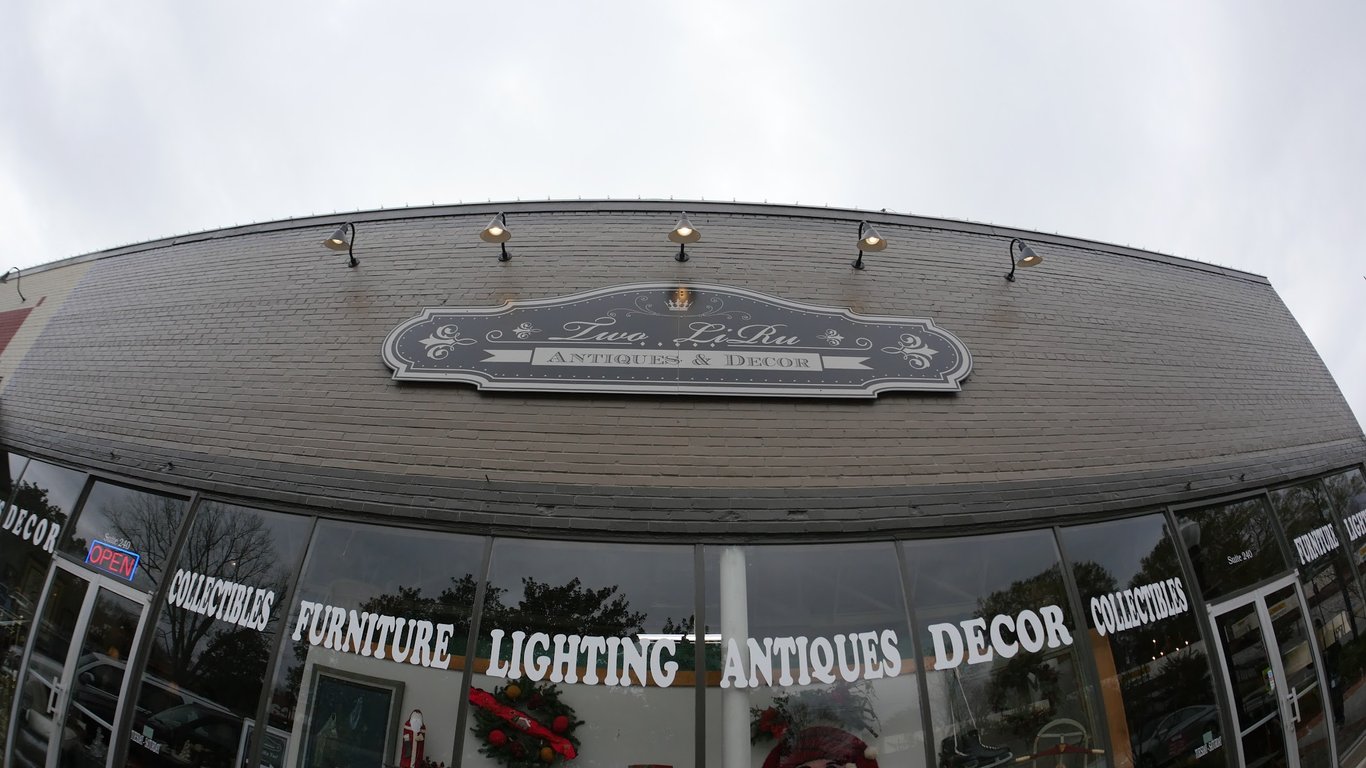 Acworth Vintage & Vinyl