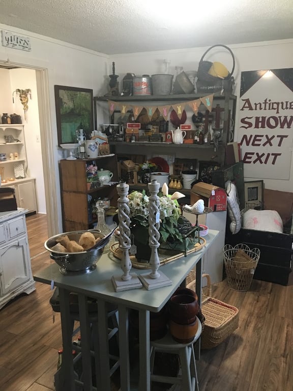 Photo of Cloud 9 Antiques & Such
