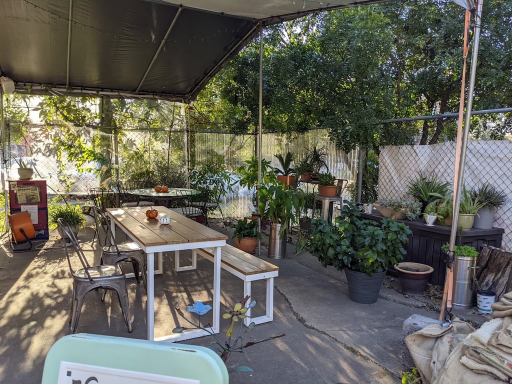 Texas Coffee Traders Cafe