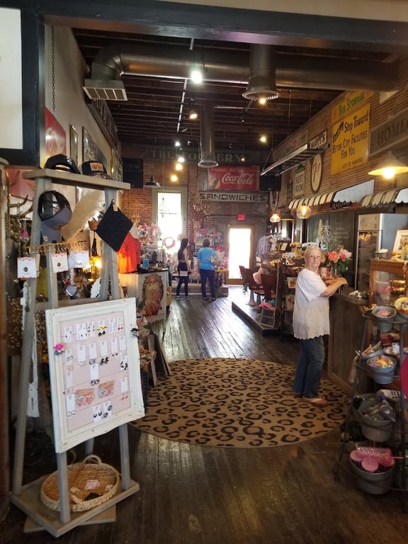 Photo of Hanford Antique Emporium